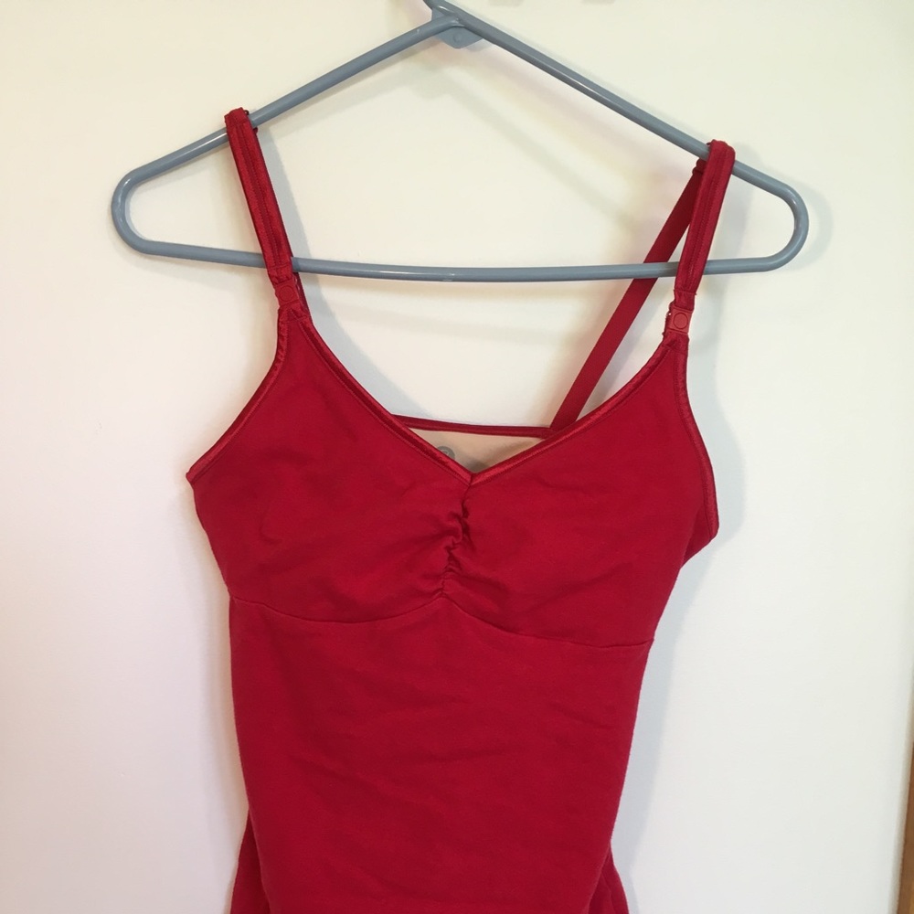 32D Bravado! Nursing tank